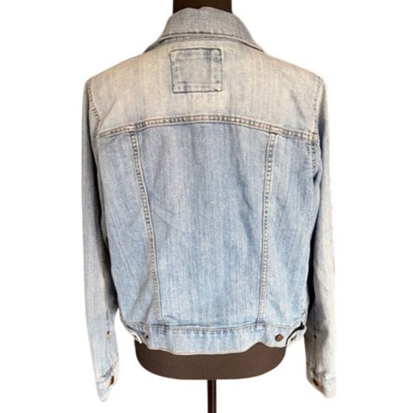 Sonoma Life + Style Light Wash Denim Jacket Women’s Large Cropped Button Front - Picture 3 of 5